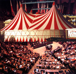 parlamento circo L’eterna sfida tra animalisti e circensi
